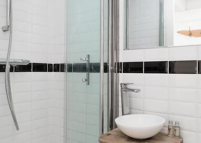 1 Bedroom Near Quartier Montorgueil París