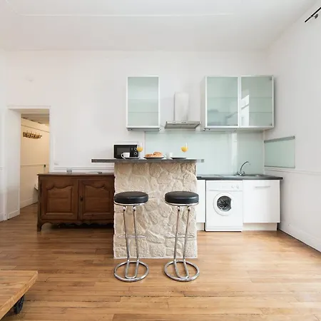 Appartamento 1 Bedroom Near Quartier Montorgueil Parigi